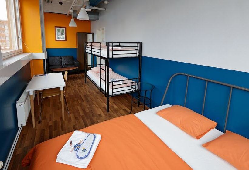 Семейный Номер Совместный Санузел, Cheapsleep Hostel Helsinki