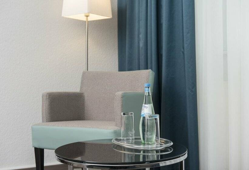 سوییت اجرایی, City Hotel Berlin East