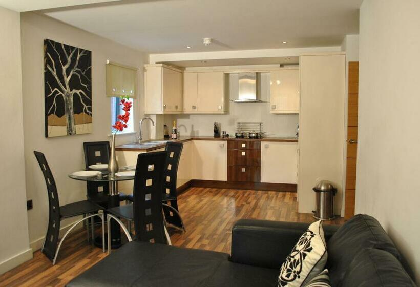 Apartamento 2 Dormitórios, Dreamhouse Apartments Manchester City West