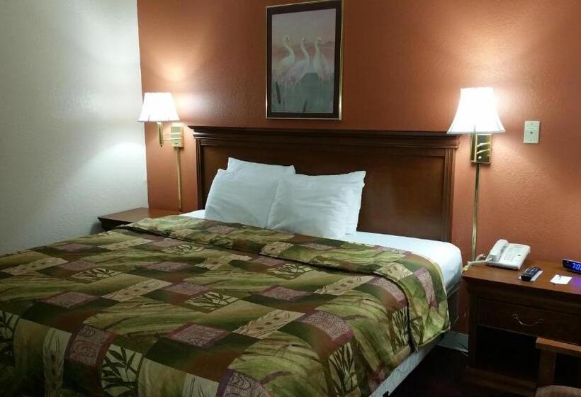 キングサイズベッドのスタンダードルーム, Briarwood Inn