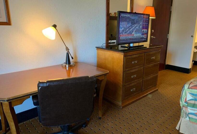 Стандартный Номер Кровать Кинг, Brentwood Inn & Suites