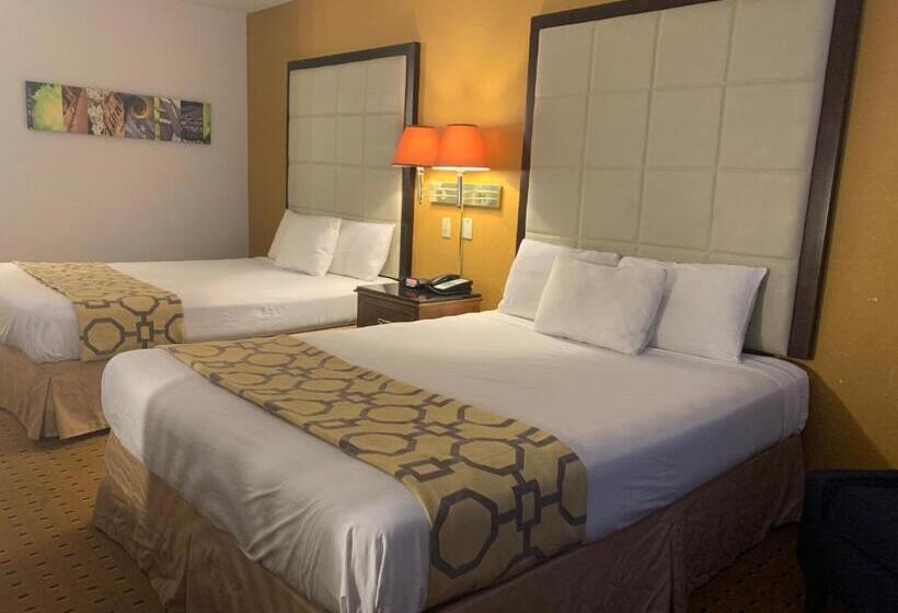 Номер Стандарт, Brentwood Inn & Suites