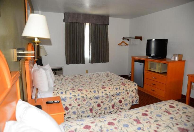 ２ダブルベッドのスタンダードルーム, Budget Inn Express