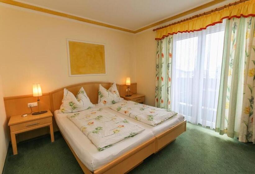 Номер Стандарт, Alpenhotel Tauernstüberl