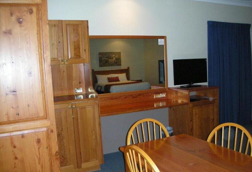 Президентский Люкс, Breakout Motor Inn