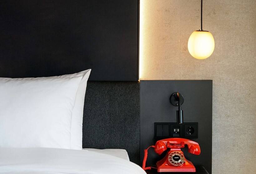 标准间带江景, Radisson Red Hotel, Vienna