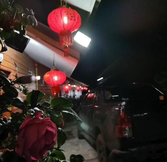 Номер Стандарт, Baan Ruam Cha