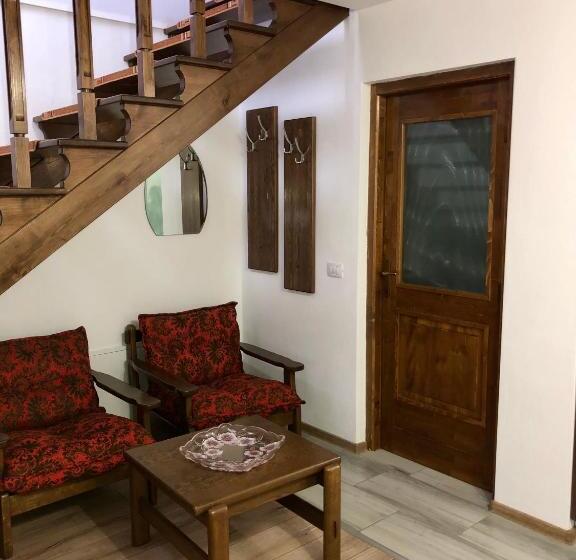آپارتمان 1 خوابه با تراس, Vila Fan Confort