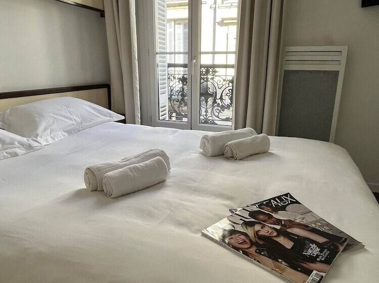 Номер Стандарт, Brit Hotel Des Grands Hommes   Bordeaux Centre