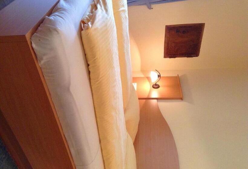 标准间, Gasthof Post
