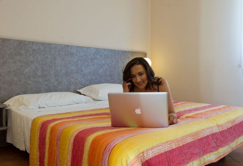 اتاق استاندارد, Autohotel Ravenna