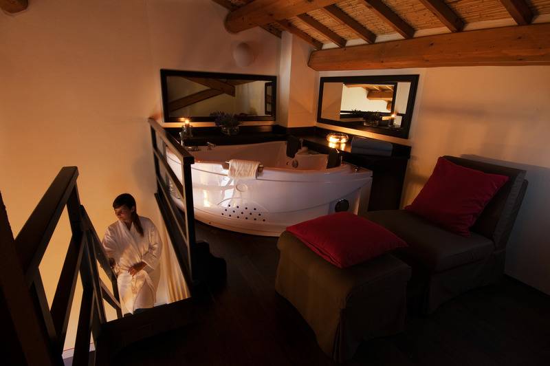 Полулюкс, Aquae Sinis Albergo Diffuso