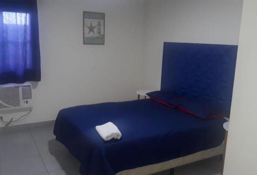 Номер Economy, Express Inn Pty Aeropuerto Internacional Panama