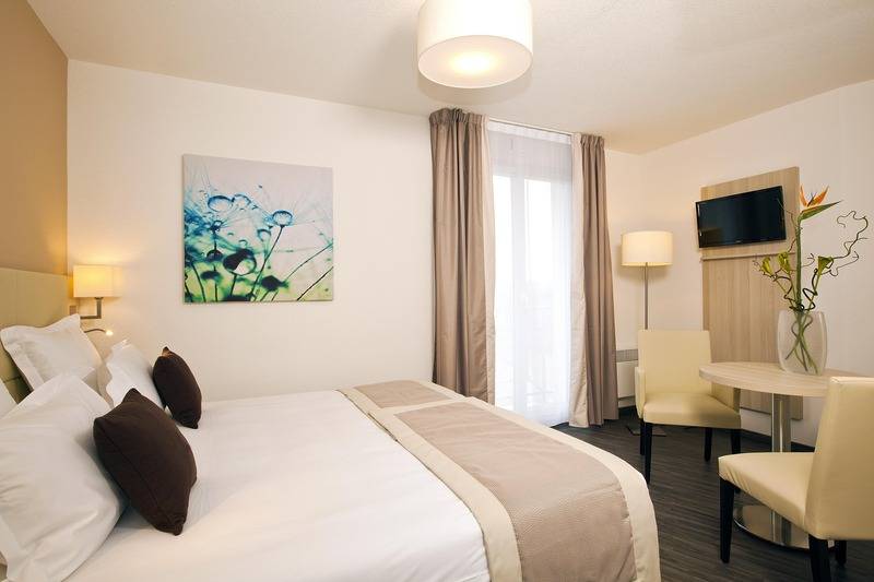 Студия Стандарт, Residhome Neuilly Bords De Marne