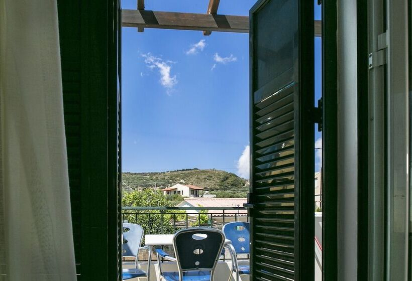 침실 1개 복층 룸, Olive Tree Apartments