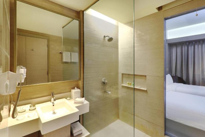 Номер Deluxe, Swiss Belhotel Cirebon