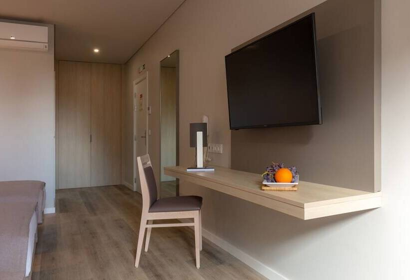 Номер Стандарт Трехместный, Meu Hotel Porto Gandra