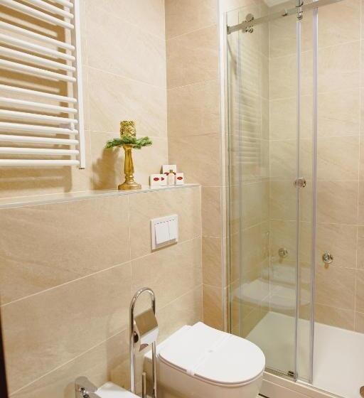 اتاق پریمیوم چهارنفره, Integra Banja Luka