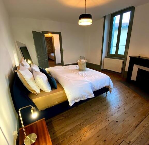 Люкс Кровать Кинг, My Boutique Guesthouse   Fabulous Suites 10 Min A7