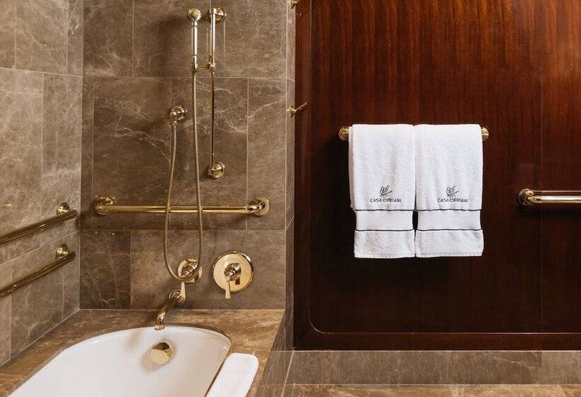 اتاق استاندارد برای معلولان, Casa Cipriani New York