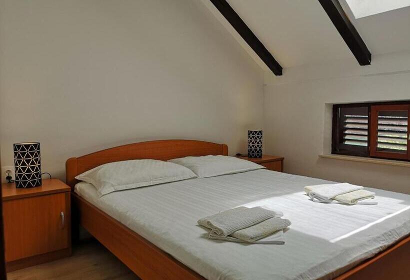 Апартаменты 1 Спальня Вид на Море, Guest House Pikala