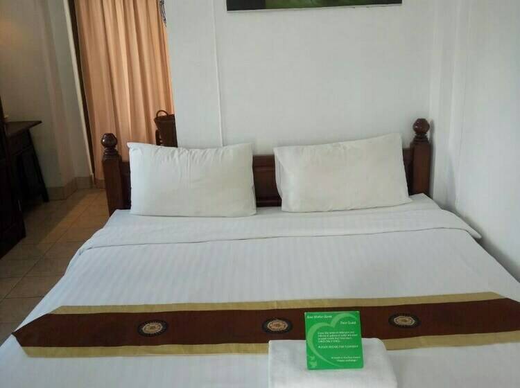 Quarto Estandar, Meewaya