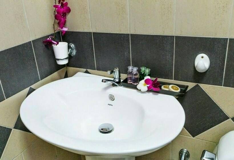 Quarto Estandar, Meewaya
