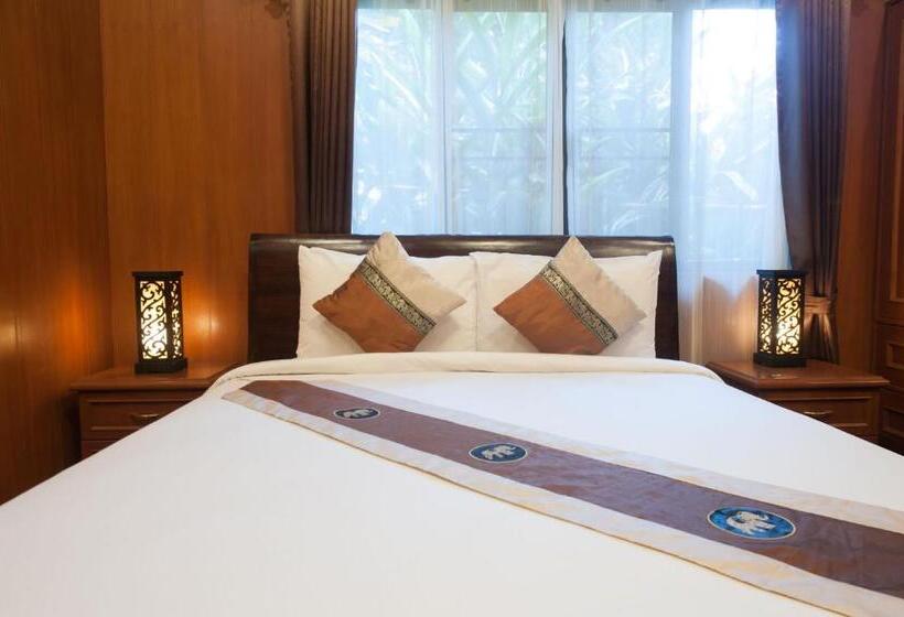 سوییت جونیور, Ruen Ariya Resort