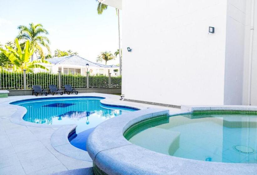 Quarto Quádruplo Deluxe, Palma Verde