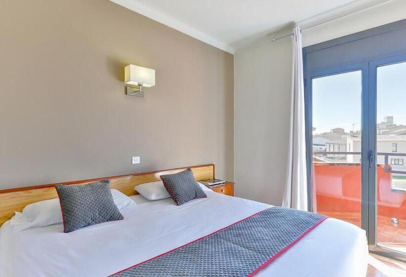 Номер Стандарт с Балконом, Hostal Alberana