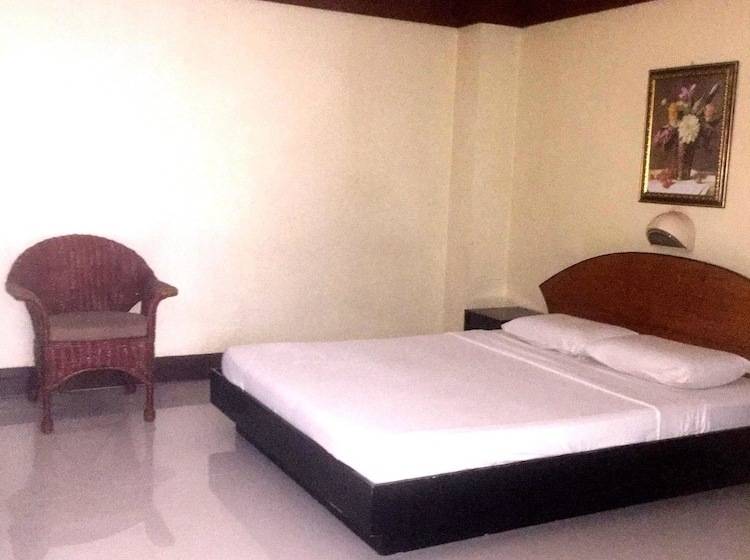 수피리어 룸, Paragon Suites
