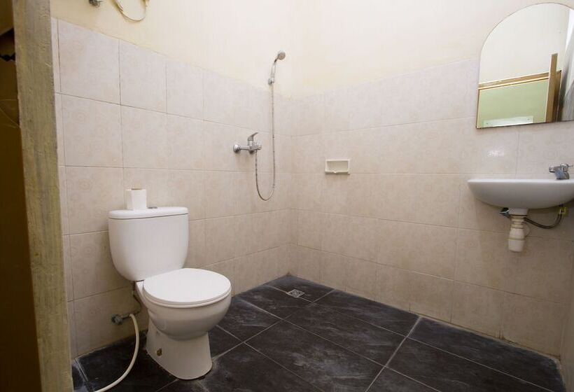 Номер Стандарт, Seminyak Point Guesthouse
