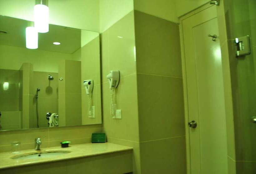 带大床的豪华间, Sintesa Peninsula Hotel Palembang