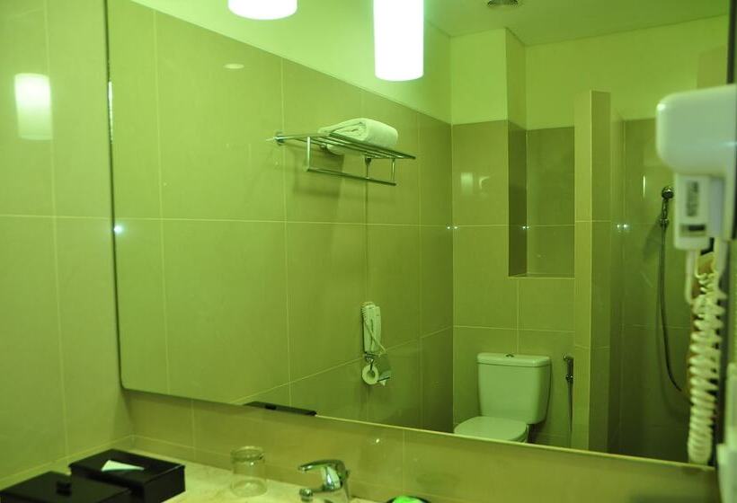 스탠다드 룸 킹사이즈 침대, Sintesa Peninsula Hotel Palembang