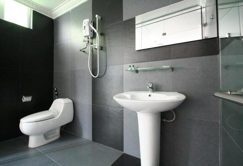 Номер Superior, T Hotel Johor Bahru