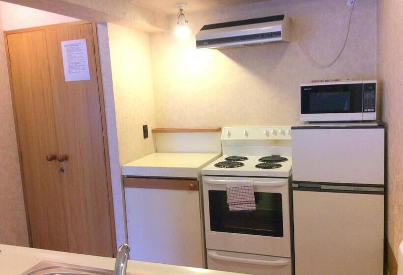 스탠다드 스튜디오, The Lofts Apartments