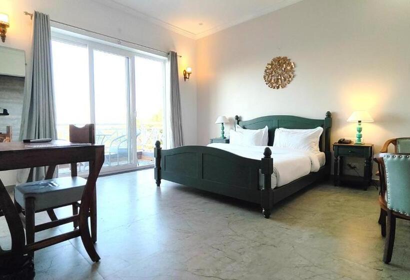 豪华房间, The Sky Imperial Pavoreal Jungle Resort