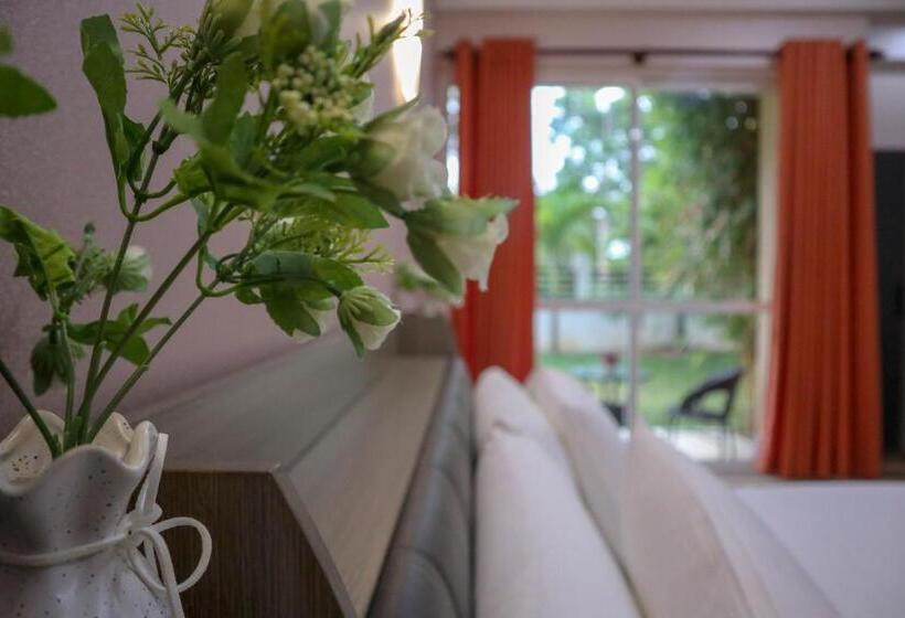 Номер Superior Вид на Сад, Reddalf S Holiday Resorts