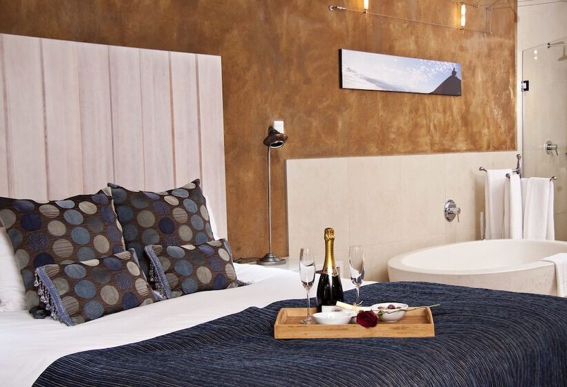 Люкс Повышенной Комфортности, African Rock Hotel & Spa, A Boutique Lifestyle Resort