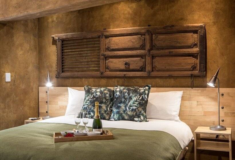 Люкс Superior, African Rock Hotel & Spa, A Boutique Lifestyle Resort