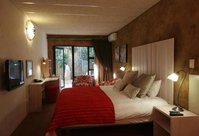 Люкс Повышенной Комфортности, African Rock Hotel & Spa, A Boutique Lifestyle Resort