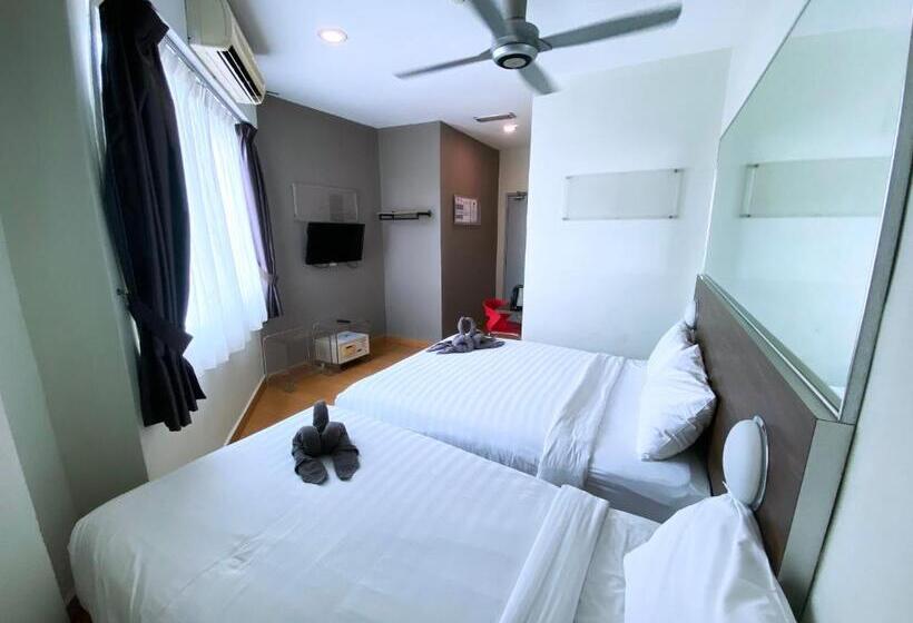 Номер Стандарт Трехместный, D Concept Hotel Kulim