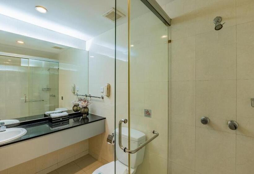 Quarto Estandar, Jin Jiang Tian Cheng