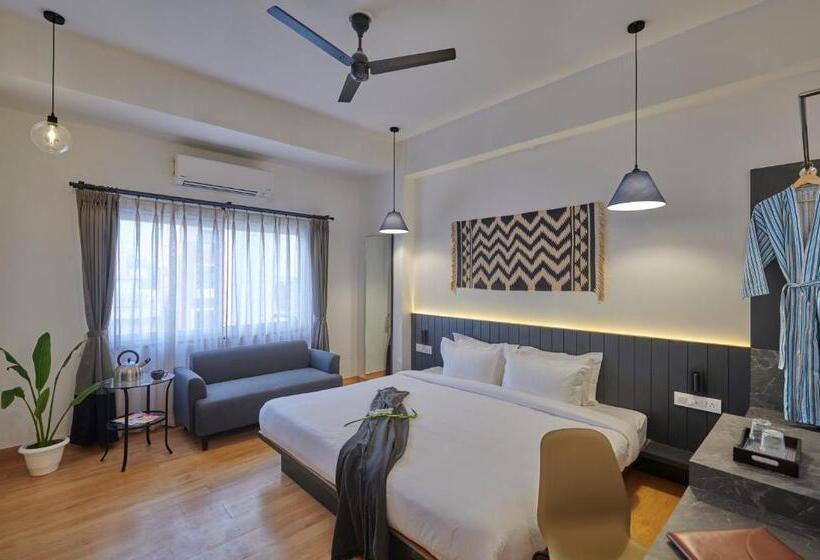 带大床的标准间, Poshtel Vns