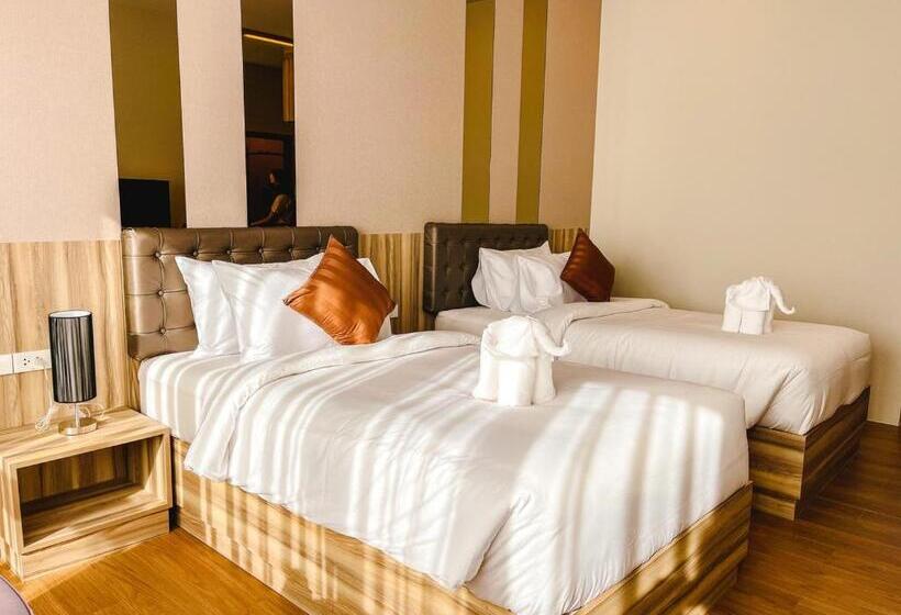 スーペリアールーム, Sukruethai Hotel Chiang Mai   โรงแรมสุขฤทัย เชียงใหม่