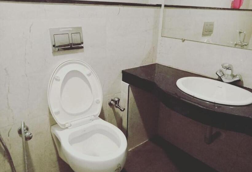 Номер Deluxe, Swiss Cottage
