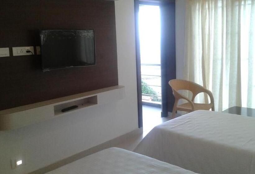 Номер Deluxe, Swiss Cottage