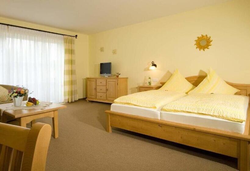 バルコニー付きジュニアスイート, Pension Landhaus Hochfeld