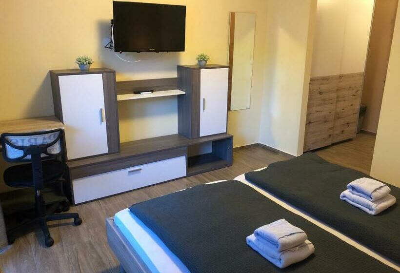 Номер Deluxe, Alpenklub