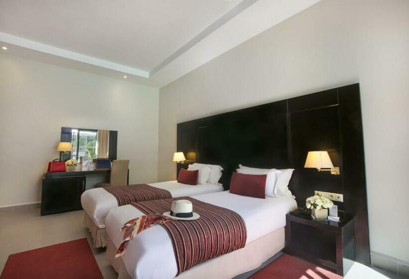 اتاق سوپریور با چشم‌انداز استخر, Kech Boutique Hotel & Spa